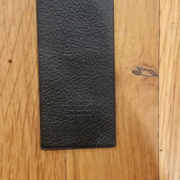 New Unisex MCM Raymonde Metallic Key Chain - Picture 2 of 2